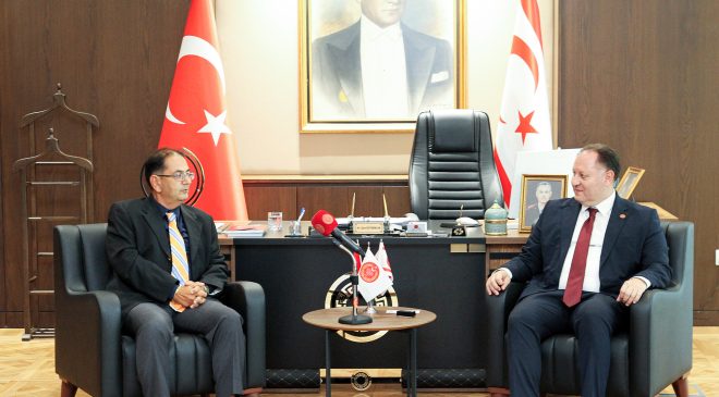 Meclis Başkanı Öztürkler, Bisiklet Federasyonu heyetini kabul etti