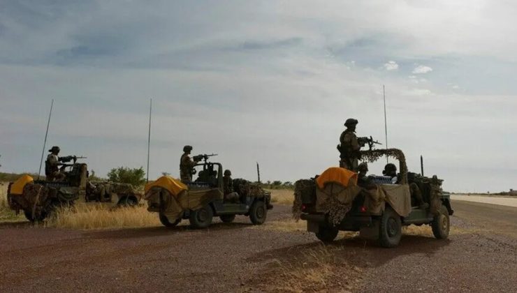 Mali’de Rehine İçin Ödenen 50 Milyon Dolarlık Fidye El Kaide’nin Saldırılarında Kullanıldı