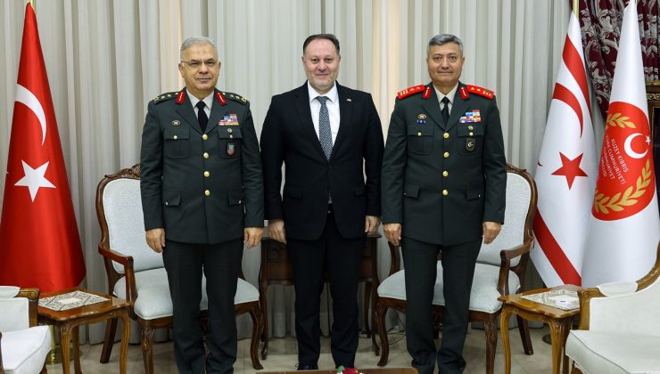 Meclis Başkanı Ziya Öztürkler’den KTBK ve GKK Komutanlarına Tebrik Mesajı