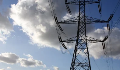 Güney Kıbrıs’ta Elektrik Kesintilerine Neden Olan Teknik Arıza Sürüyor