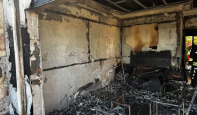 Gönyeli’de ev yangını.. Balkonda unutulan çakmak ısınıp patladı