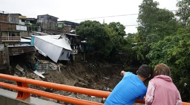 El Salvador’da, El Nino kaynaklı iklim olayları nedeniyle “kırmızı alarm” ilan edildi