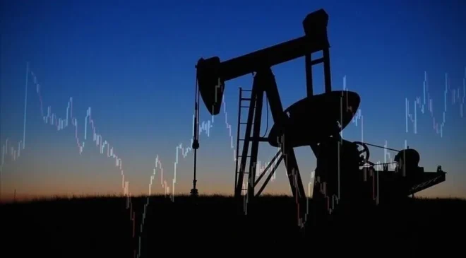 Brent petrolün varil fiyatı uluslararası piyasalarda geriledi