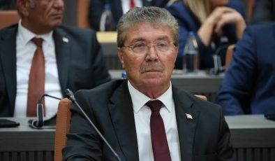Başbakan Ünal Üstel’den Futbol Kampı TepkisiZihniyet Sorunu Var