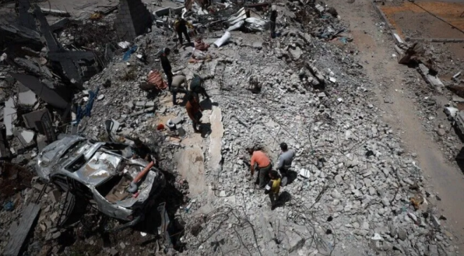 Gazze’de Yıkılan Evlerin Enkazından 233 Filistinlinin Naaşı Çıkarıldı