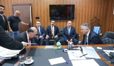 Türkiye Dışişleri Bakan Yardımcısı H. Ali Özel’den KKTC’ye Gemi Kazası Ziyareti