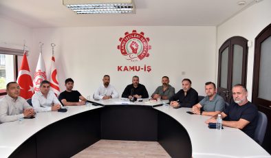 Sendikalardan Ulaştırma Bakanı Arıklı’ya İstifa Çağrısı