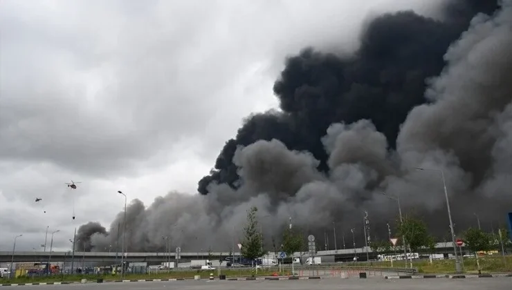 Ukrayna’nın İHA saldırısında Moskova Petrol Rafinerisi hasar gördü