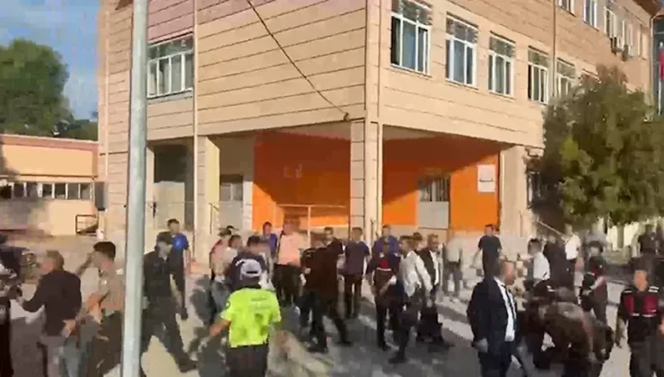 Sekiz kişi yaralandı, şüpheli yakalandı