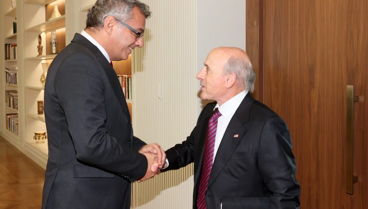 Erhürman, ABD Büyükelçisi Breslow’la görüştü