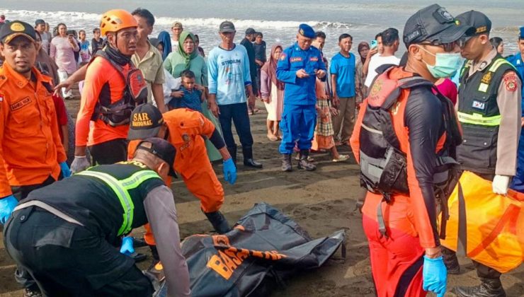 Endonezya’da batan feribotta 52 kişinin cansız bedenine ulaşıldı