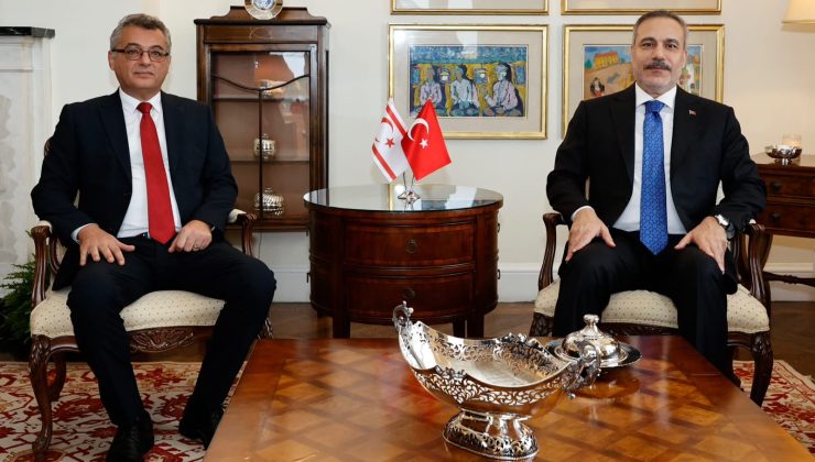 Cumhurbaşkanı Erhürman, Türkiye Dışişleri Bakanı Hakan Fidan ile görüştü
