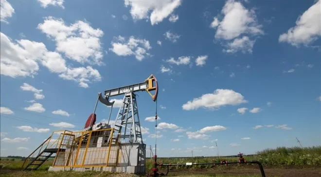 Brent petrol 106,10 dolardan işlem görüyor